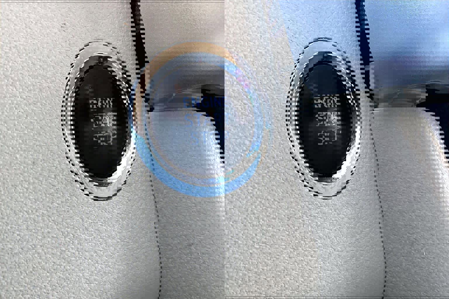 Used 2017 Toyota Highlander XLE image 33