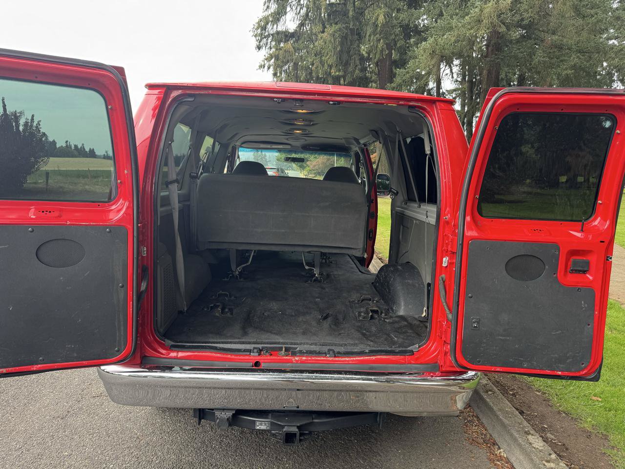 Used 2006 Ford E-350 and Econoline 350 XLT RWD image 32