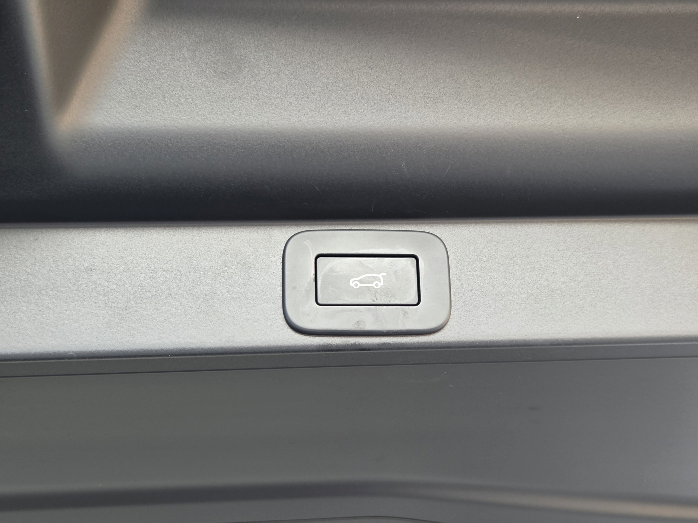 Certified 2024 Land Rover Range Rover SE AWD/4WD image 31
