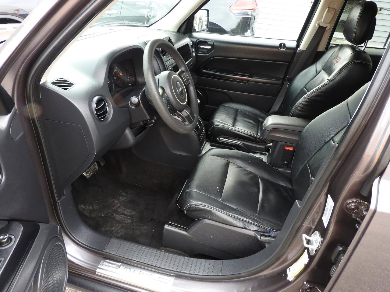 Used 2015 Jeep Patriot Sport w/ Power Value Group AWD/4WD image 5