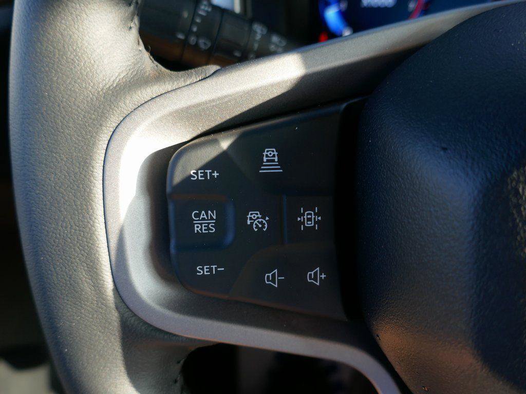 New 2025 Ford Bronco Outer Banks image 16