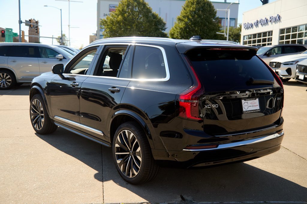 New 2026 Volvo XC90 B6 Plus w/ Protection Package Premier image 7