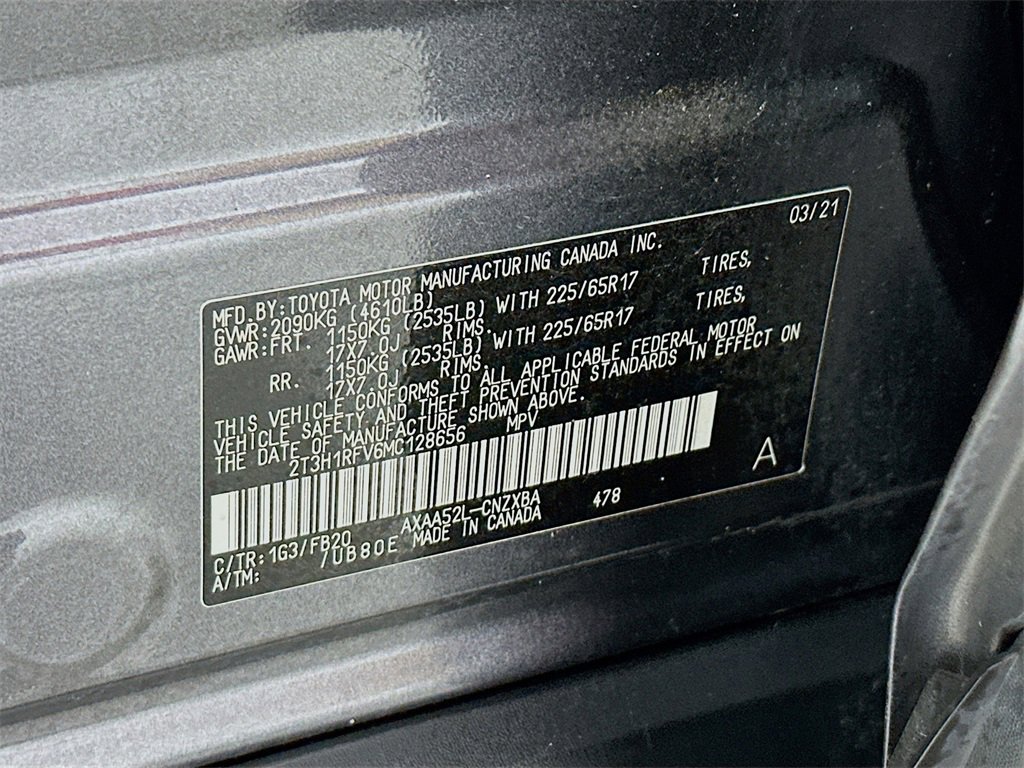 Used 2021 Toyota RAV4 LE image 27