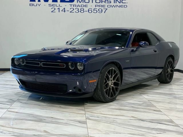 Used 2016 Dodge Challenger R/T Plus image 2