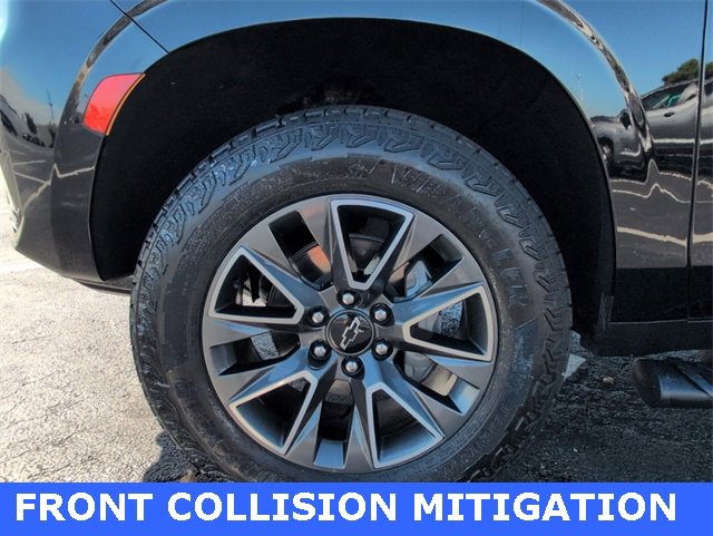 Used 2024 Chevrolet Tahoe Z71 image 8