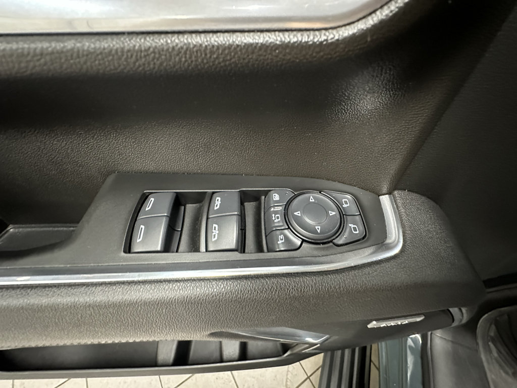 Certified 2025 Chevrolet Silverado 2500 LTZ w/ LTZ Convenience Package AWD/4WD image 26