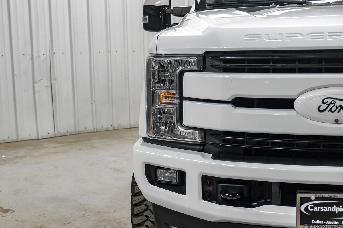 Used 2019 Ford F250 Lariat w/ Lariat Value Package AWD/4WD image 48