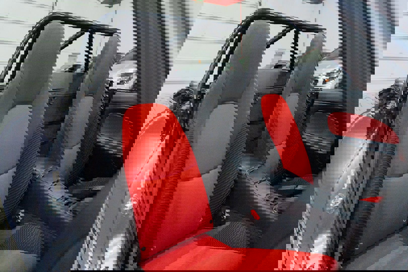 Used 2004 MAZDA MX-5 Miata MAZDASPEED image 32