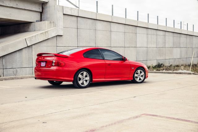 Used 2004 Pontiac GTO image 13