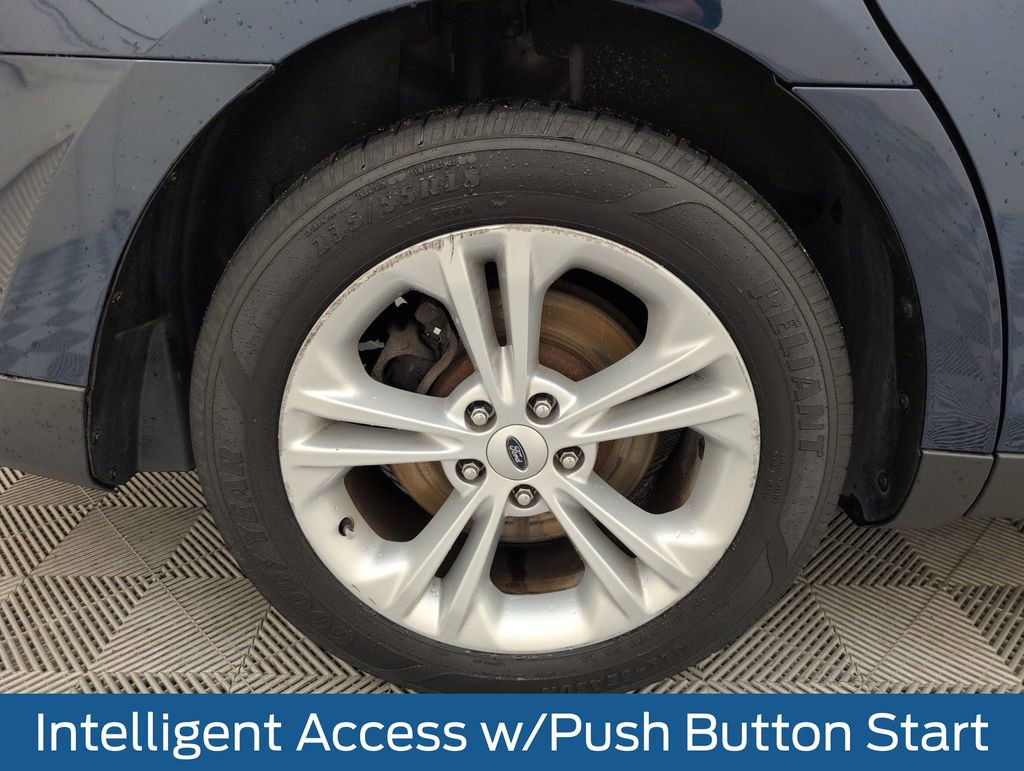 Used 2017 Ford Taurus SEL w/ Equipment Group 201A image 18