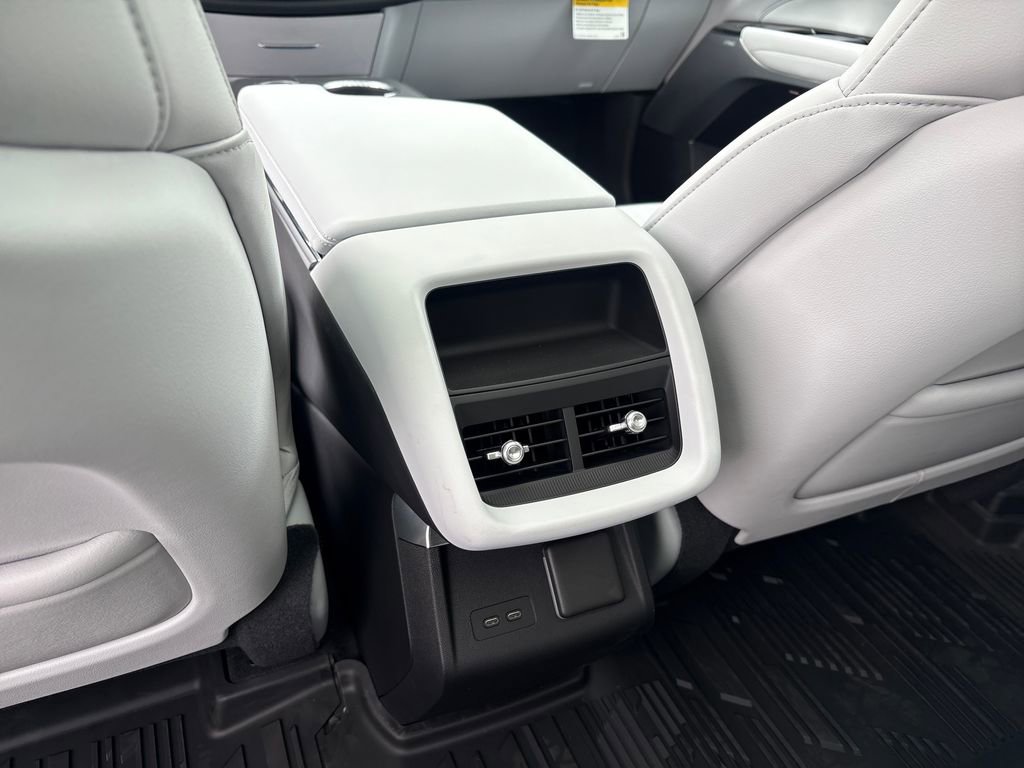 New 2025 Cadillac Lyriq Premium Luxury w/ LPO, Floor Liner Package image 49