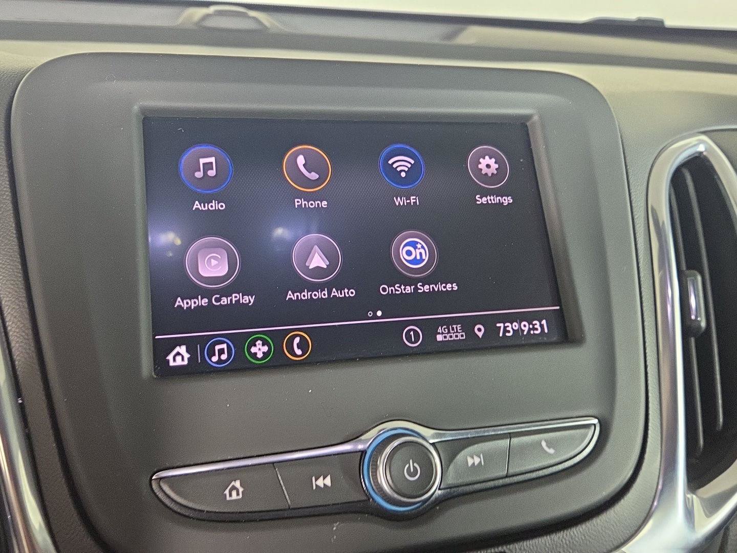 Used 2020 Chevrolet Equinox LT AWD/4WD image 13