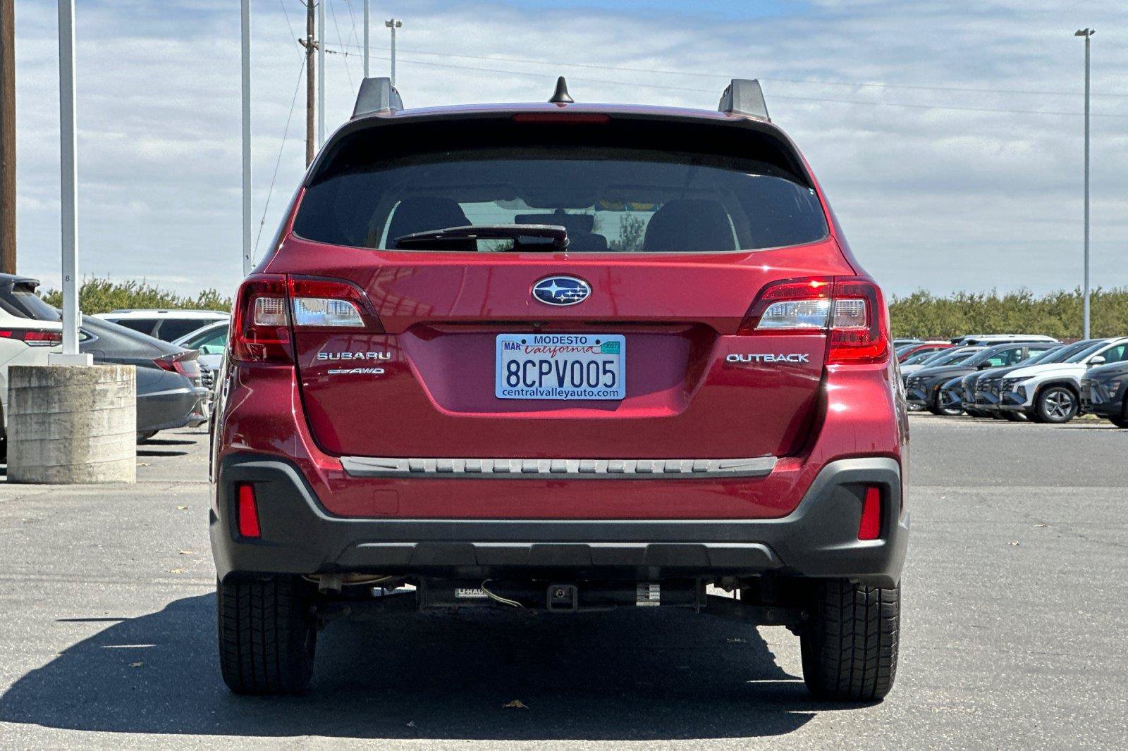 Used 2018 Subaru Outback 2.5i Premium AWD/4WD image 4