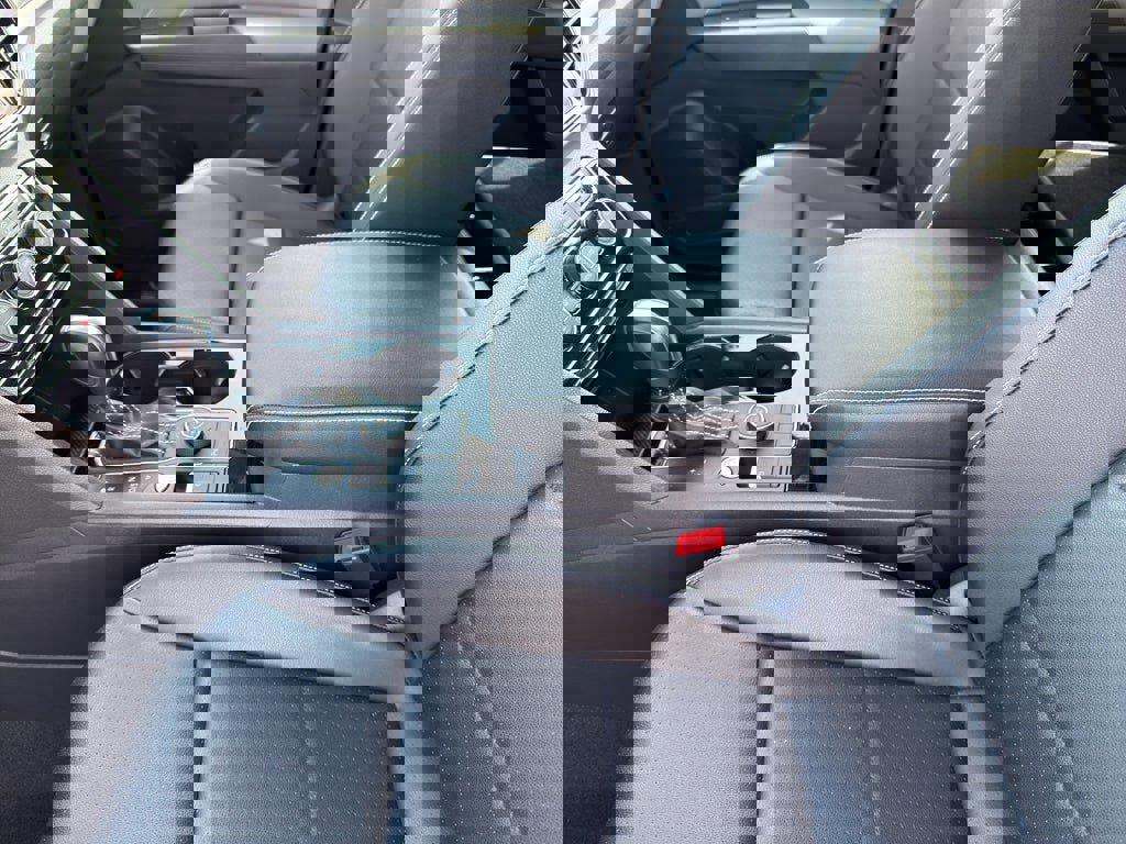 Used 2023 Volkswagen Atlas SE image 14