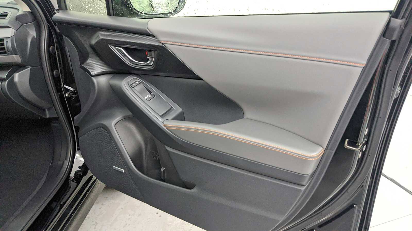 New 2026 Subaru Crosstrek 2.5i Limited w/ Crosstrek Mirror Package image 30