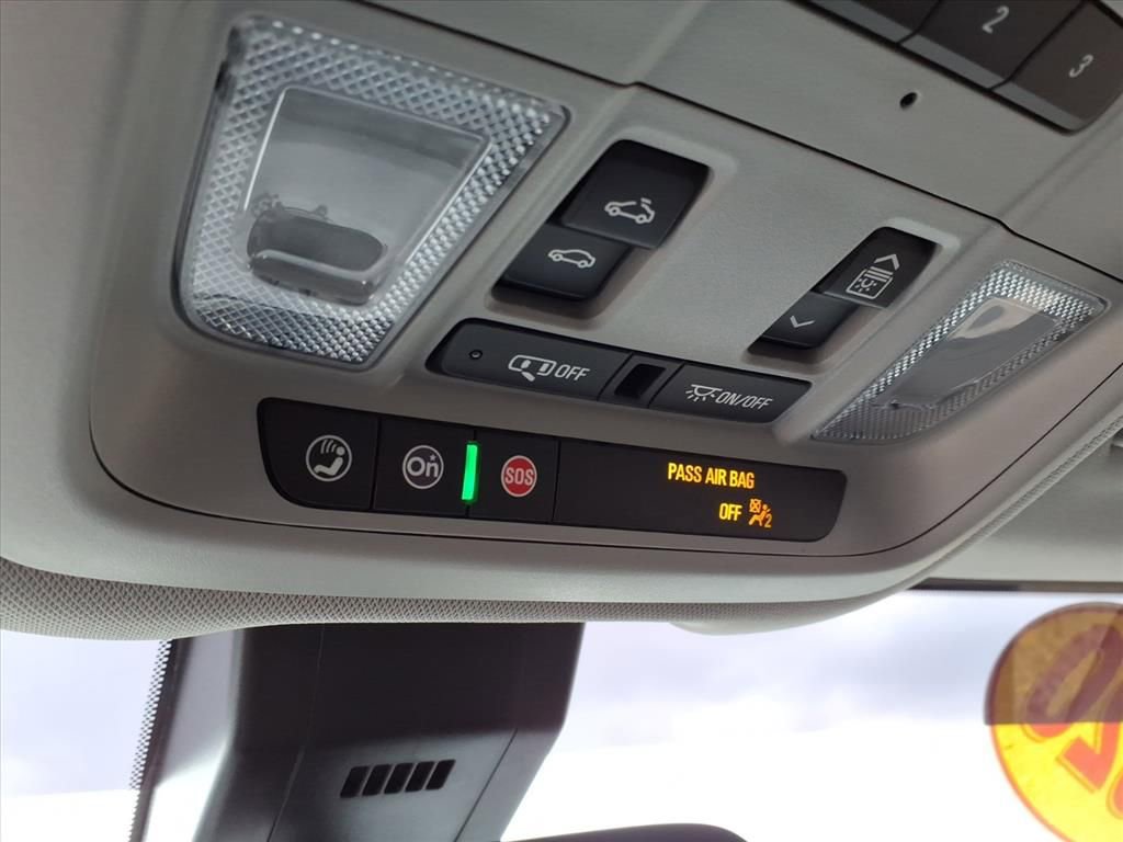 Used 2020 GMC Terrain SLT w/ Preferred Package image 22