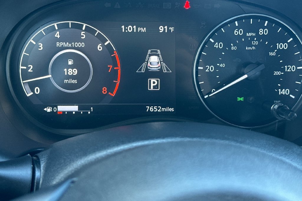 Certified 2024 Nissan Kicks SR w/ SR Premium Package FWD image 25