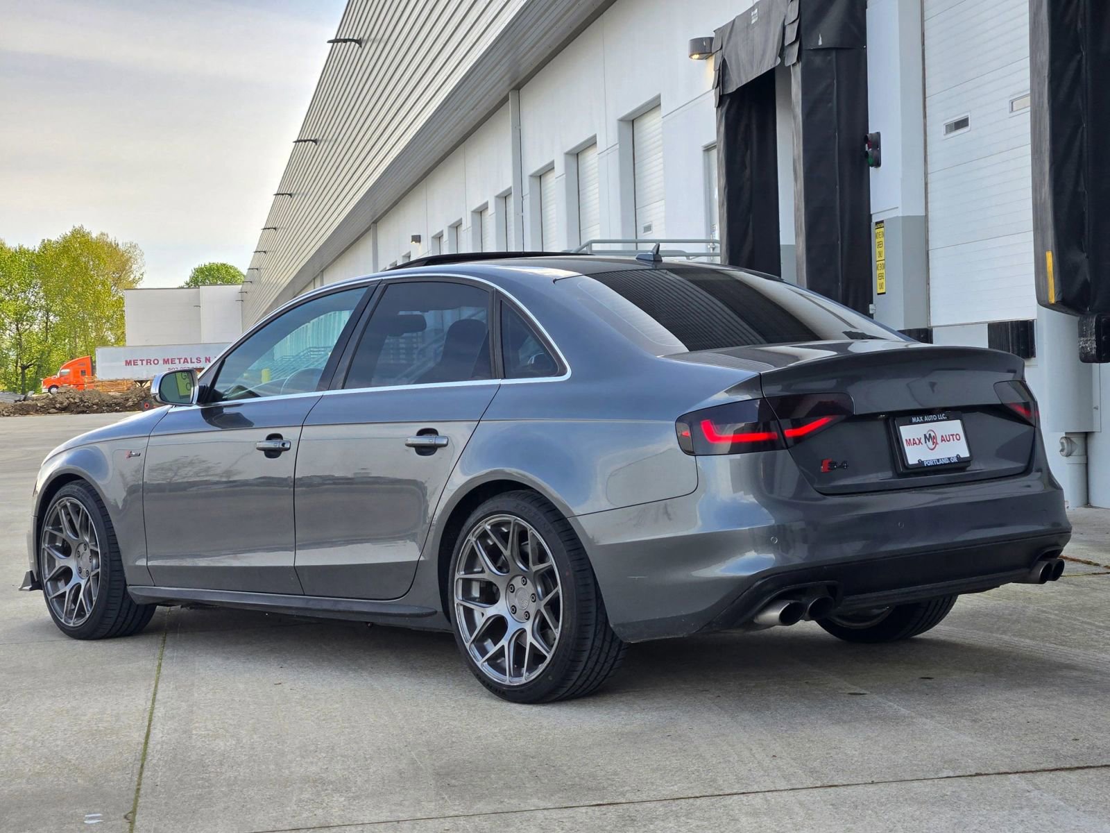 Used 2015 Audi S4 Premium Plus w/ Technology Package image 6