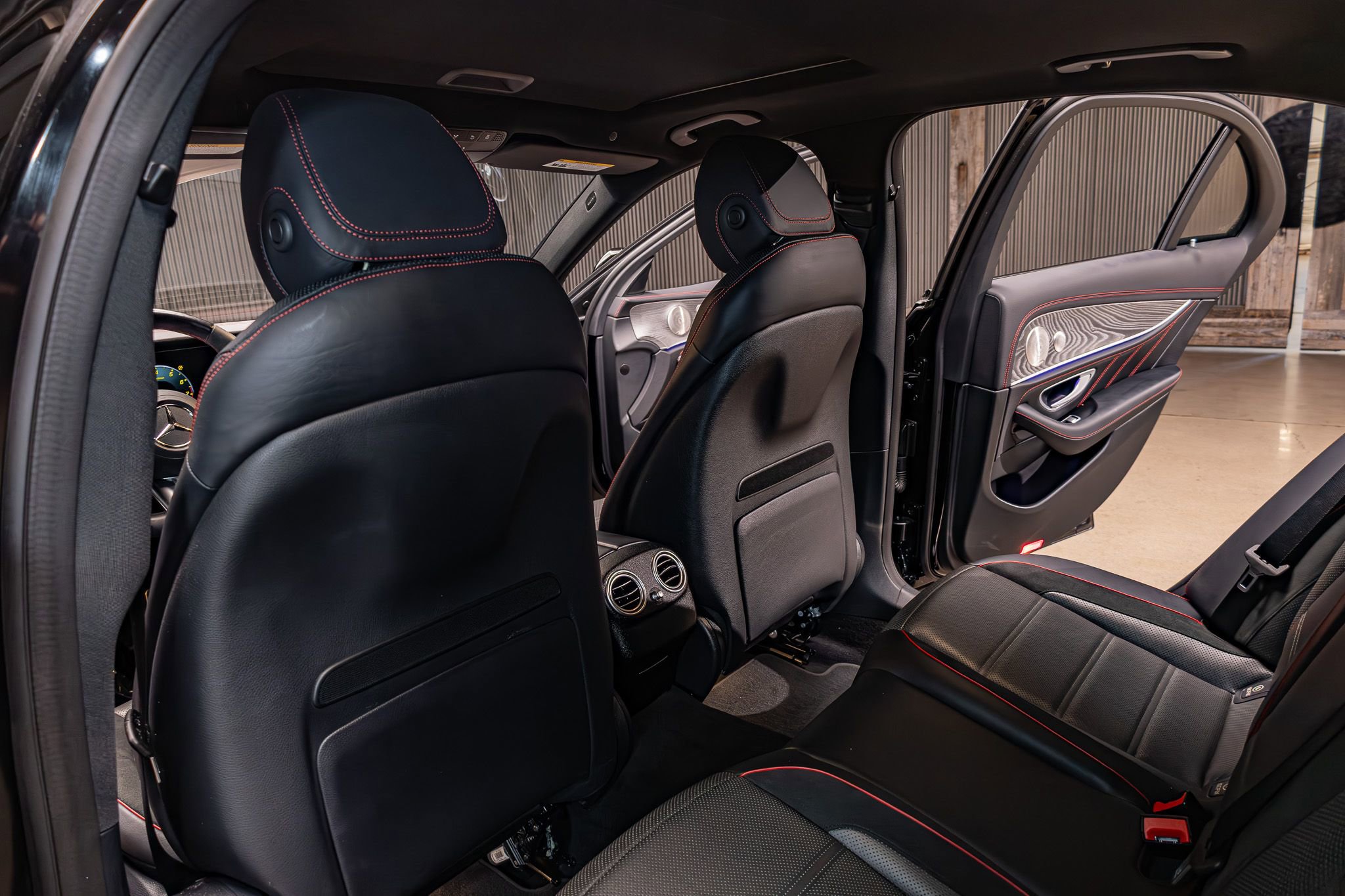 Used 2023 Mercedes-Benz E 53 AMG 4MATIC Sedan w/ Driver Assistance Package image 21