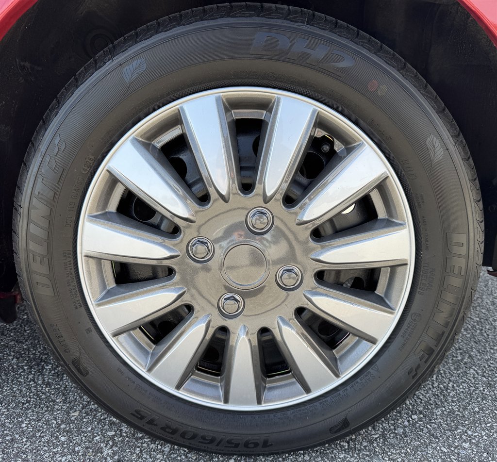 Used 2006 Hyundai Elantra GLS image 45