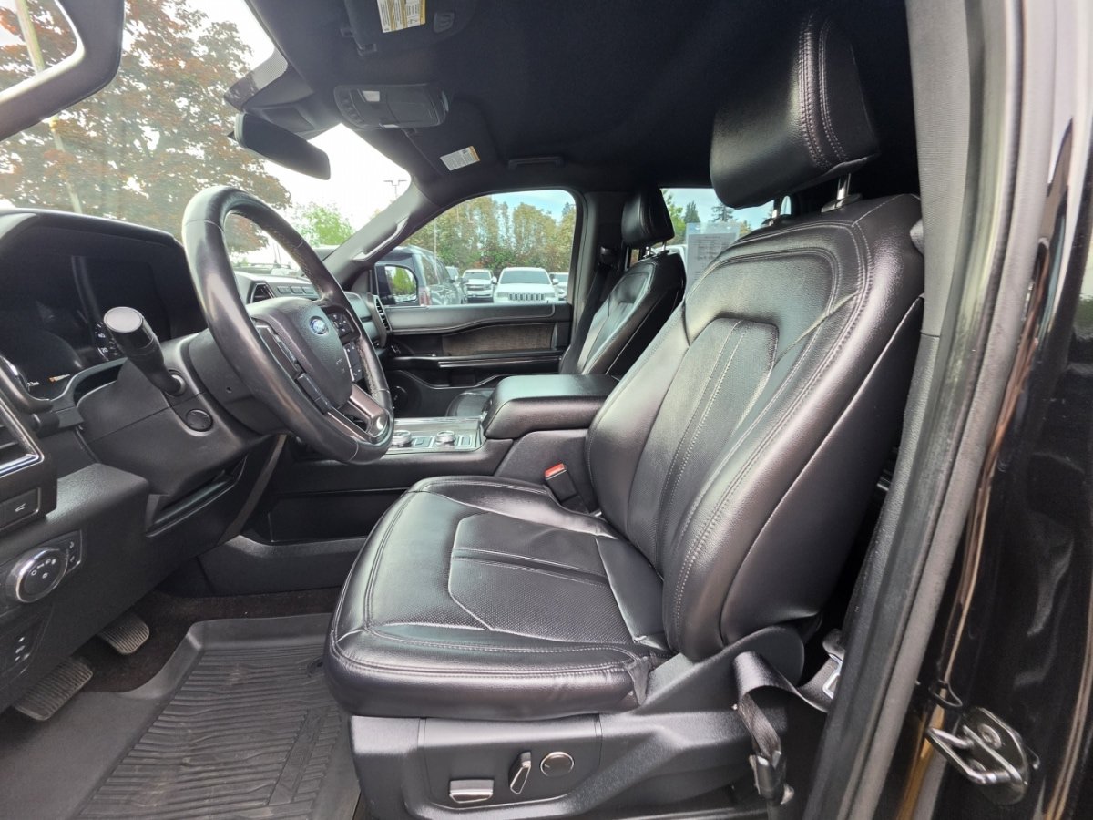 Used 2021 Ford Expedition Max Limited AWD/4WD image 14