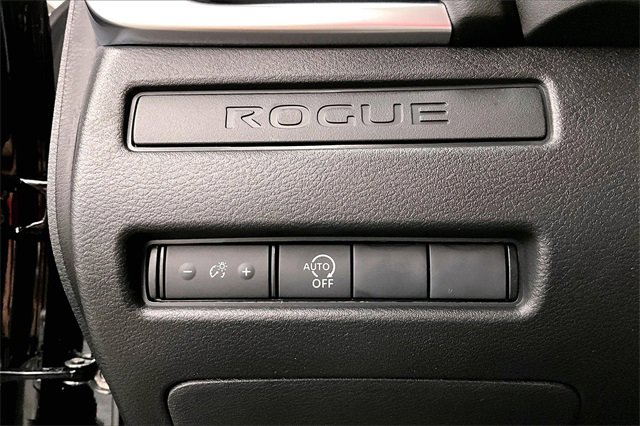 New 2026 Nissan Rogue S image 25