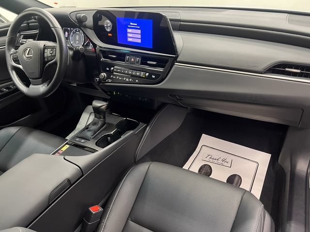 Certified 2025 Lexus ES 300h w/ Premium Package FWD image 12