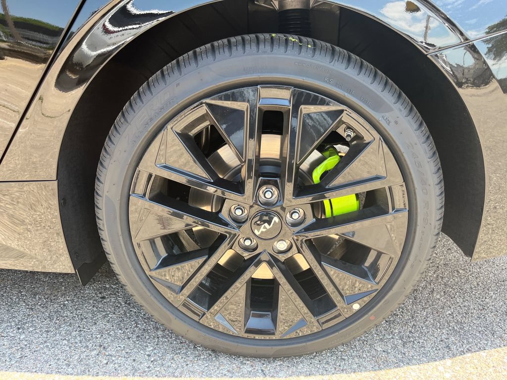New 2026 Kia K5 GT FWD image 10