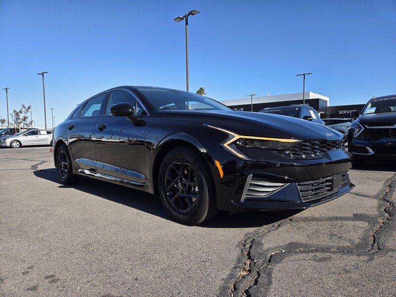 New 2026 Kia K5 LXS image 2