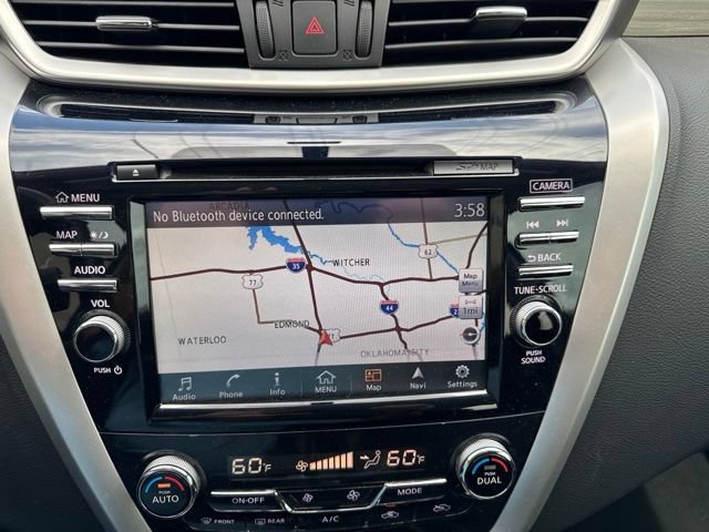 Used 2016 Nissan Murano SV FWD image 3