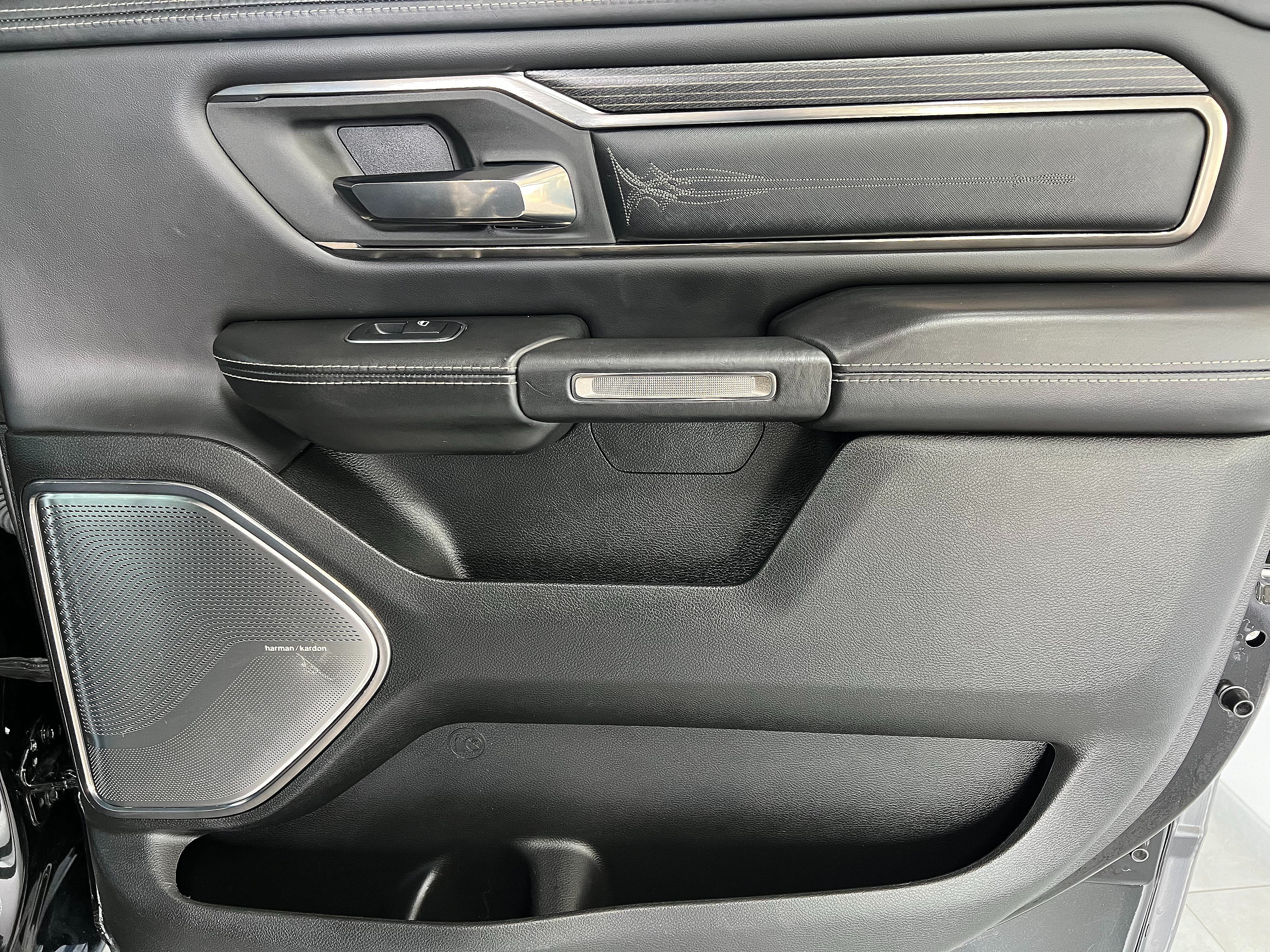 Used 2019 RAM 1500 Limited AWD/4WD image 28