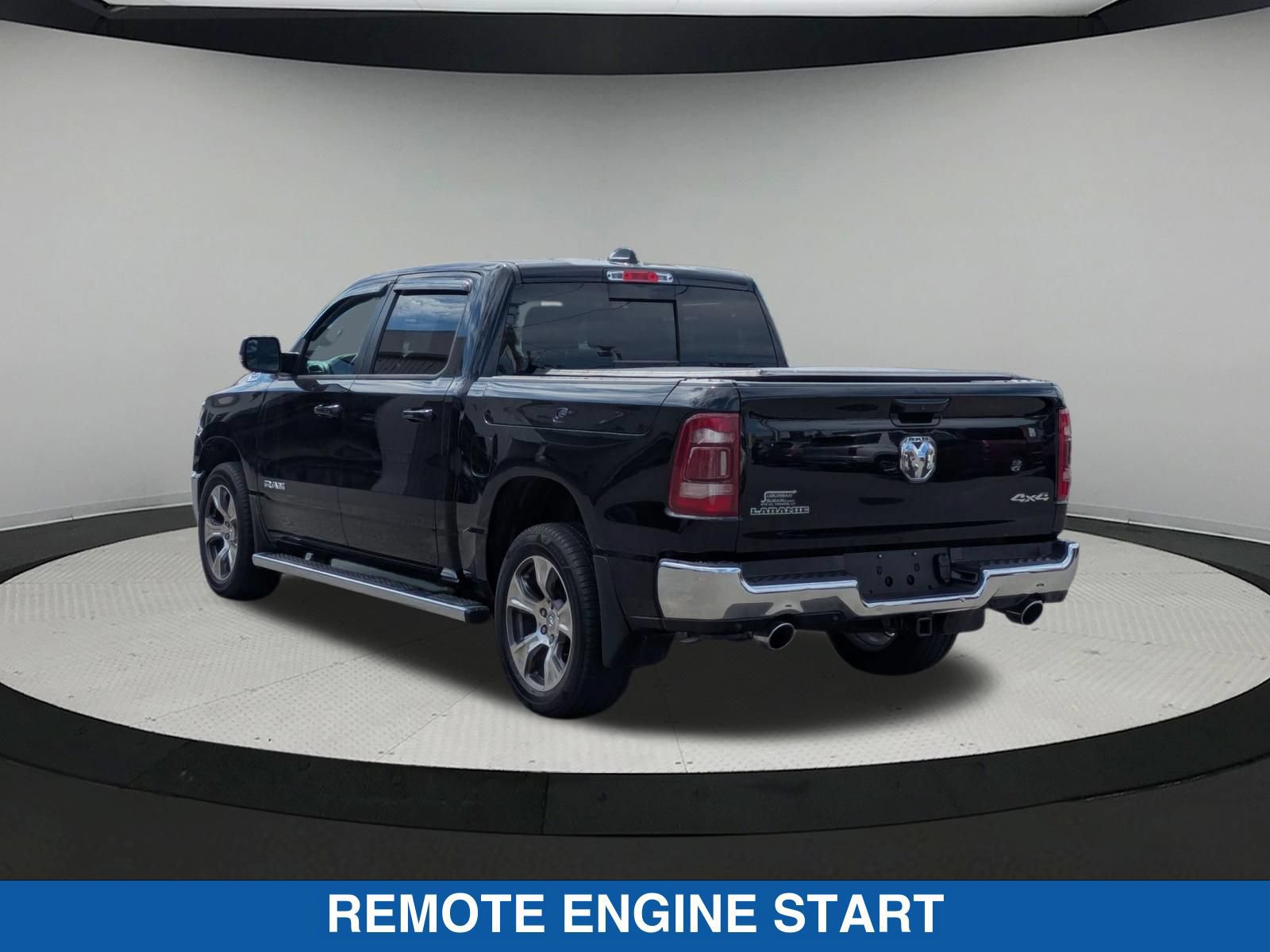 Used 2023 RAM 1500 Laramie AWD/4WD image 6