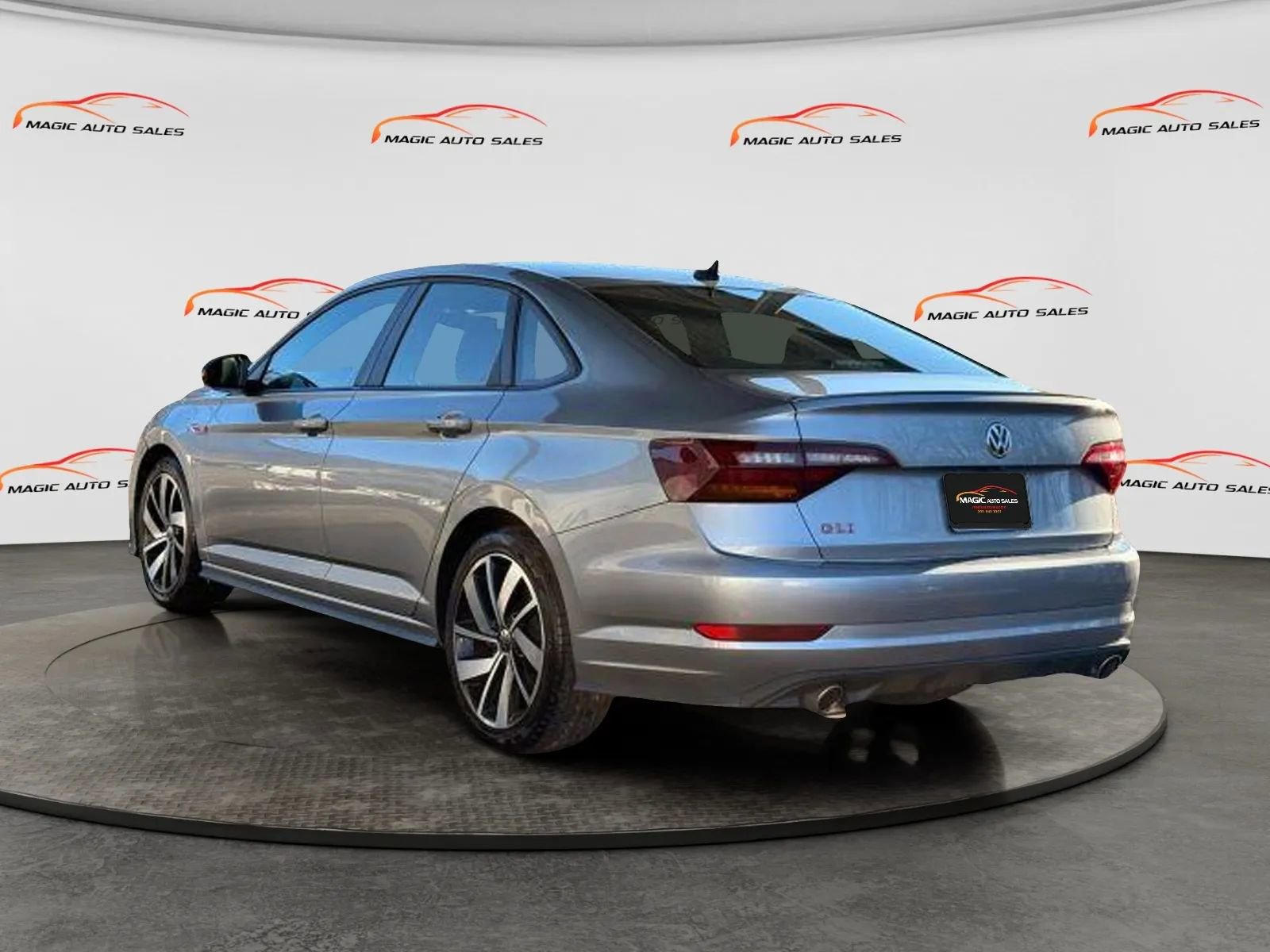 Used 2019 Volkswagen Jetta GLI Autobahn image 9