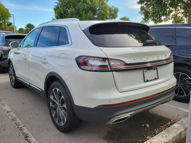 Certified 2022 Lincoln Nautilus Reserve FWD image 3
