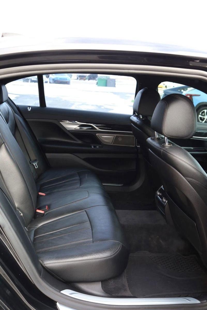 Used 2019 BMW 740i 740i Sedan 4D w/ M Sport Package image 49