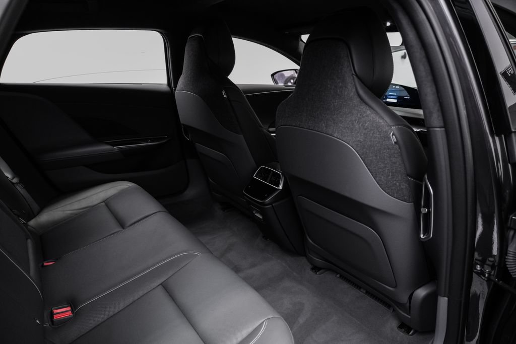 Used 2025 Lucid Air Touring AWD/4WD image 43