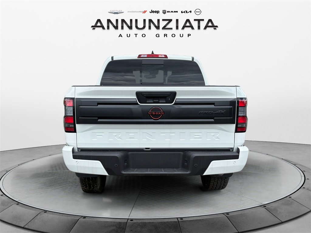 New 2025 Nissan Frontier PRO-4X image 4
