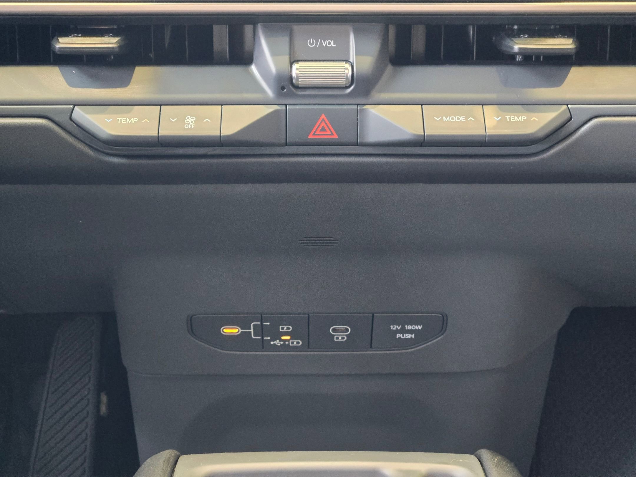 New 2026 Kia EV9 Light RWD image 14