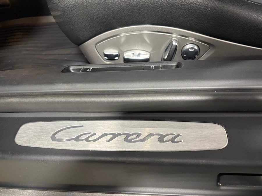 Used 2014 Porsche 911 Carrera S RWD image 8