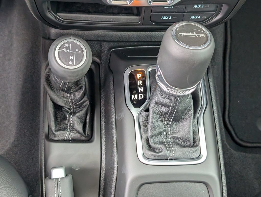 New 2026 Jeep Gladiator Sport AWD/4WD image 20