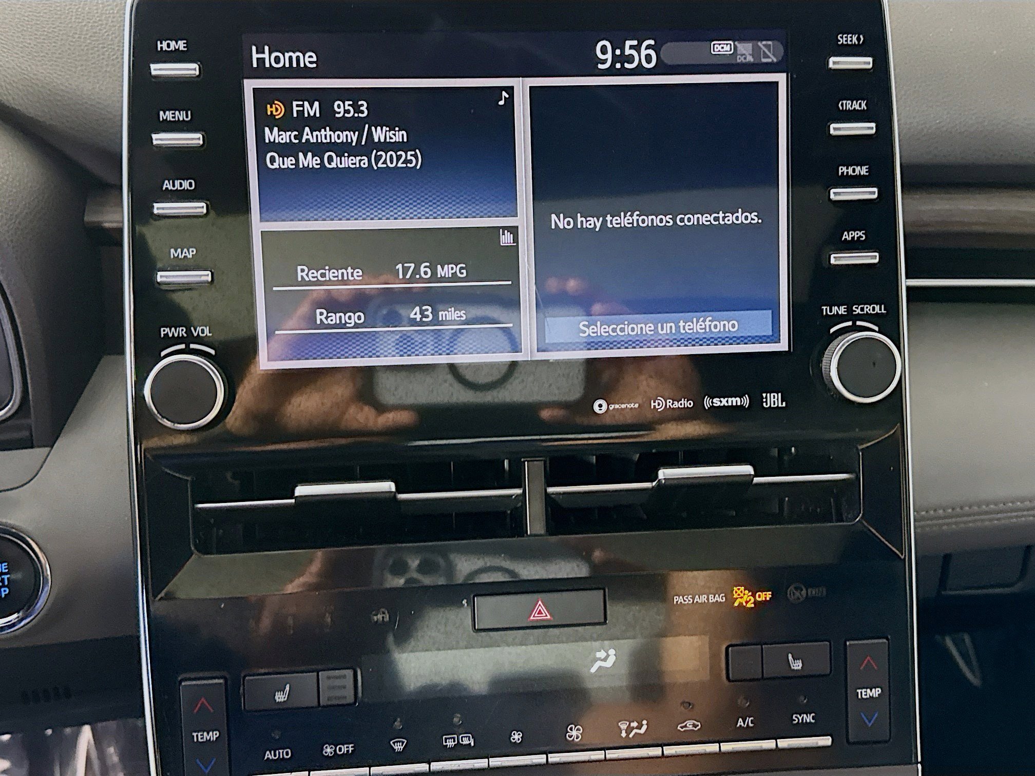 Used 2019 Toyota Avalon XLE w/ Moonroof Package FWD image 18