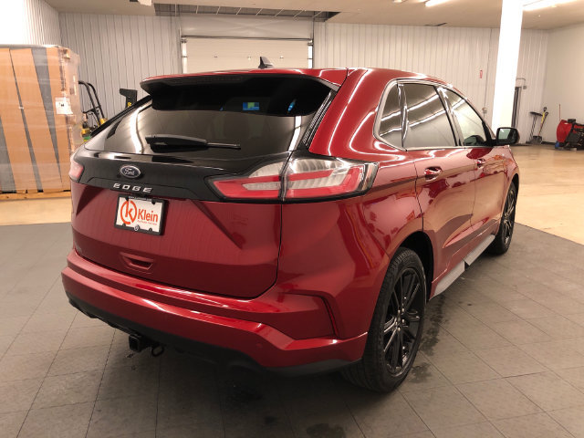 Used 2023 Ford Edge ST-Line AWD/4WD image 12