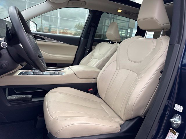 Used 2023 INFINITI QX60 Luxe w/ Cargo Package AWD/4WD image 19