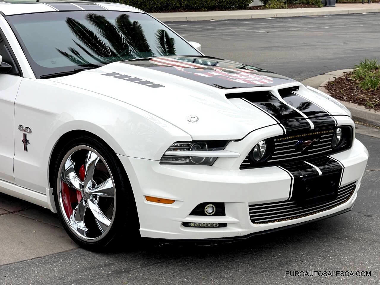 Used 2013 Ford Mustang GT Premium w/ Security Pkg image 14