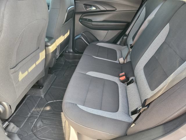 Used 2026 Chevrolet TrailBlazer LT w/ LT Cold Weather Package FWD image 30