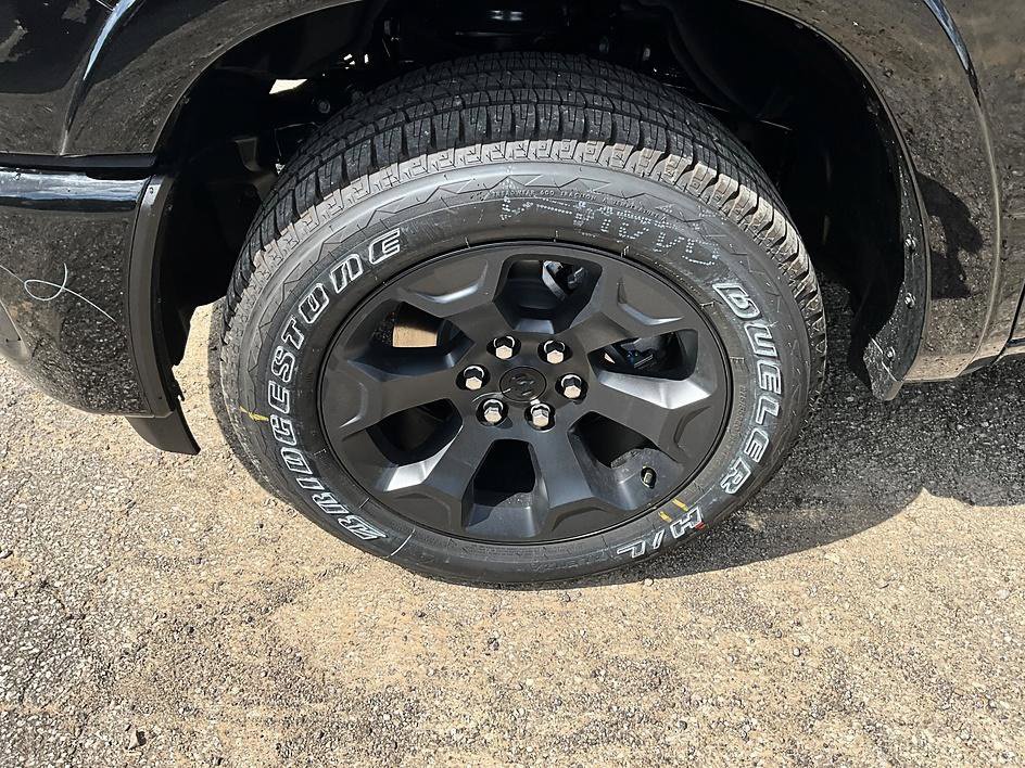 New 2026 RAM 1500 Big Horn w/ Night Edition AWD/4WD image 10