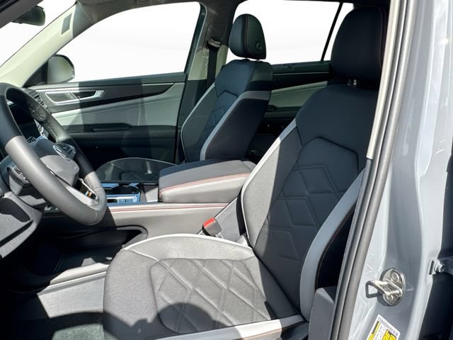 New 2026 Volkswagen Atlas Peak Edition AWD/4WD image 13