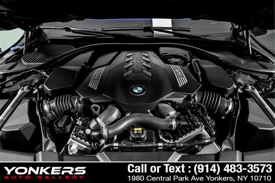 Used 2020 BMW 750i xDrive image 11