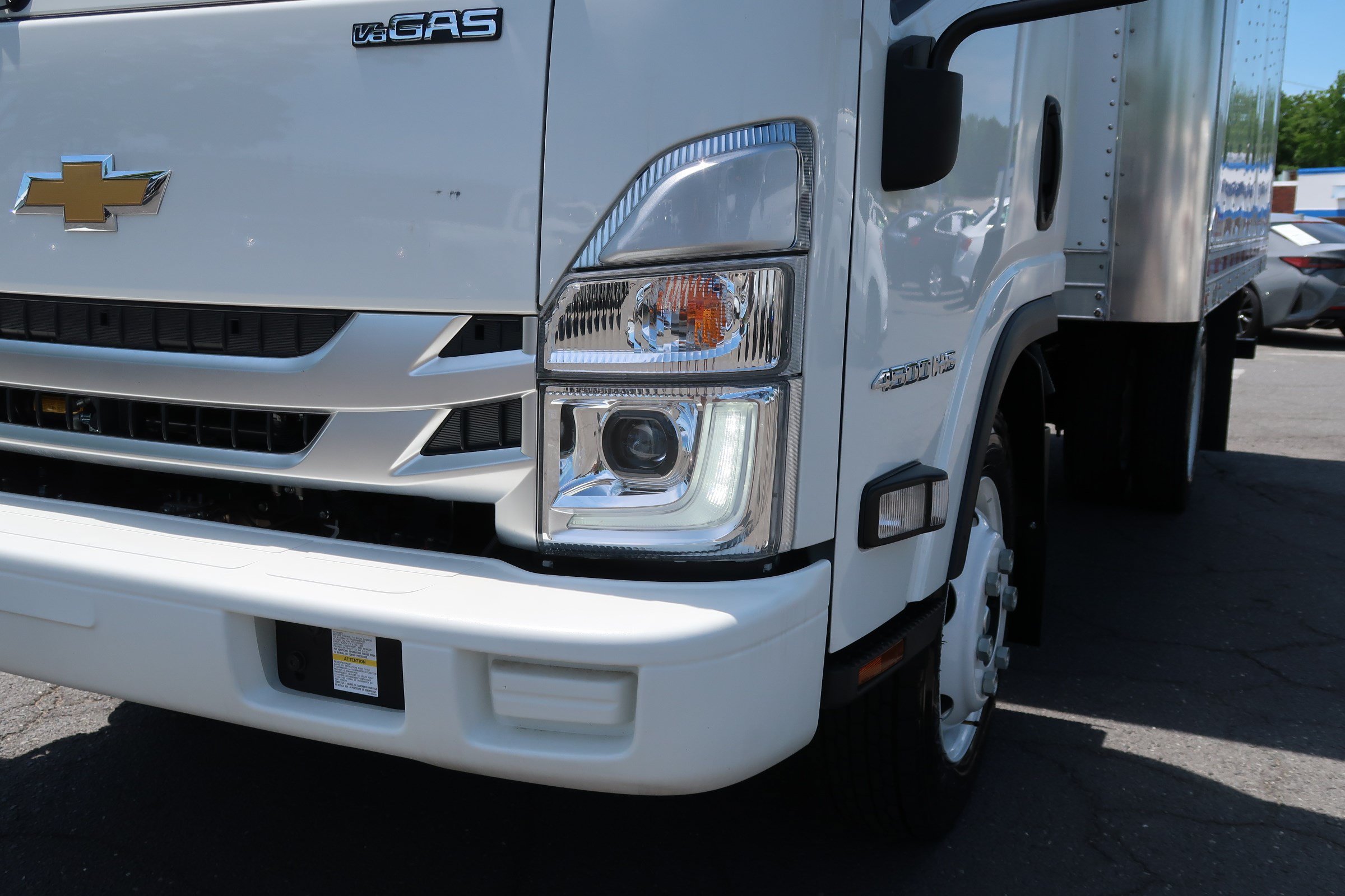 Used 2025 Chevrolet Low Cab Forward RWD image 6