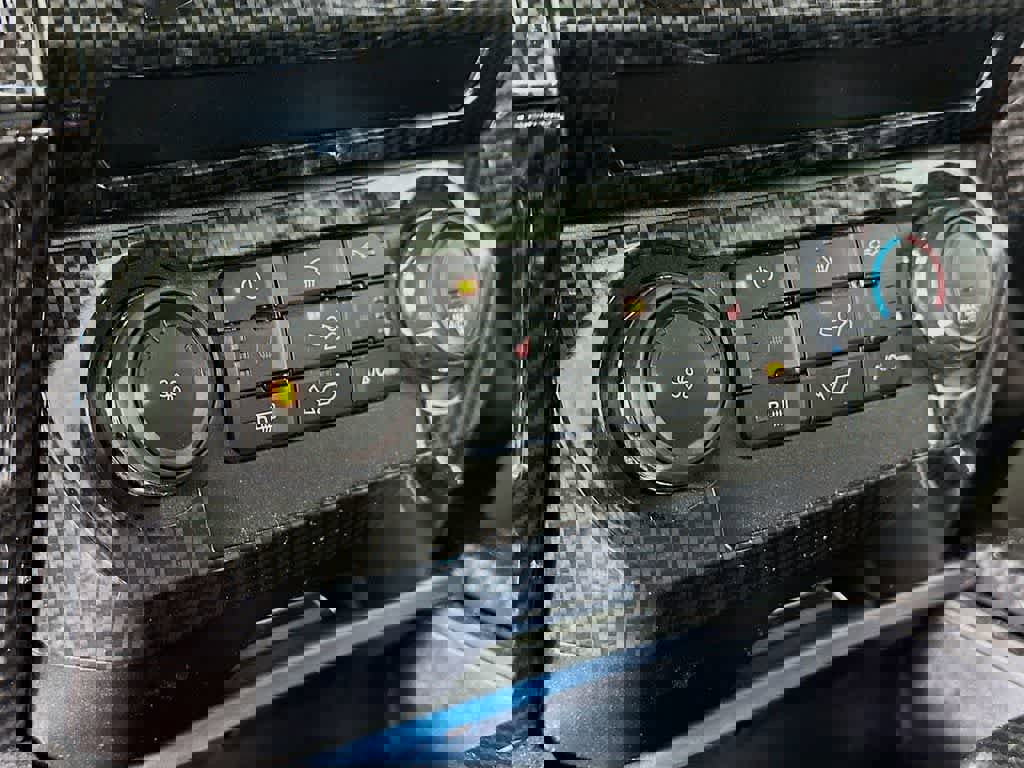 Used 2020 Ford F150 XLT w/ Equipment Group 302A Luxury image 18